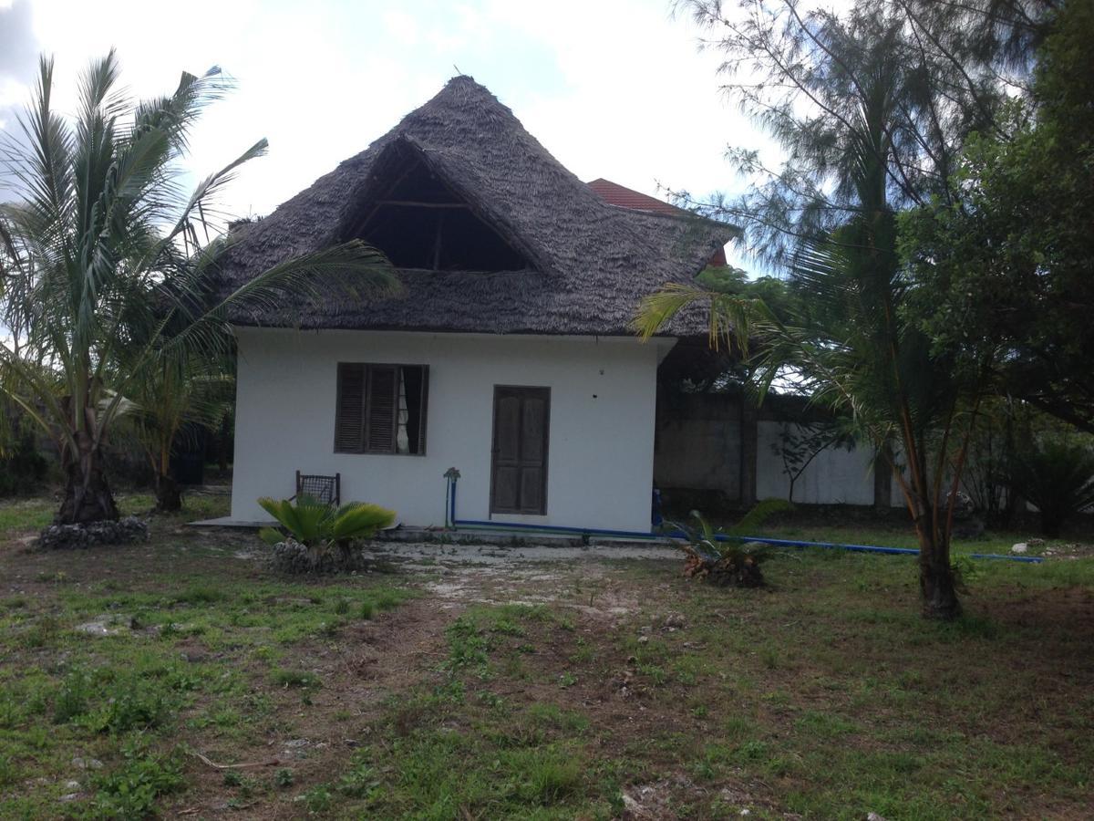 Hotel Crim Wind Freedom Jambiani  Exterior foto