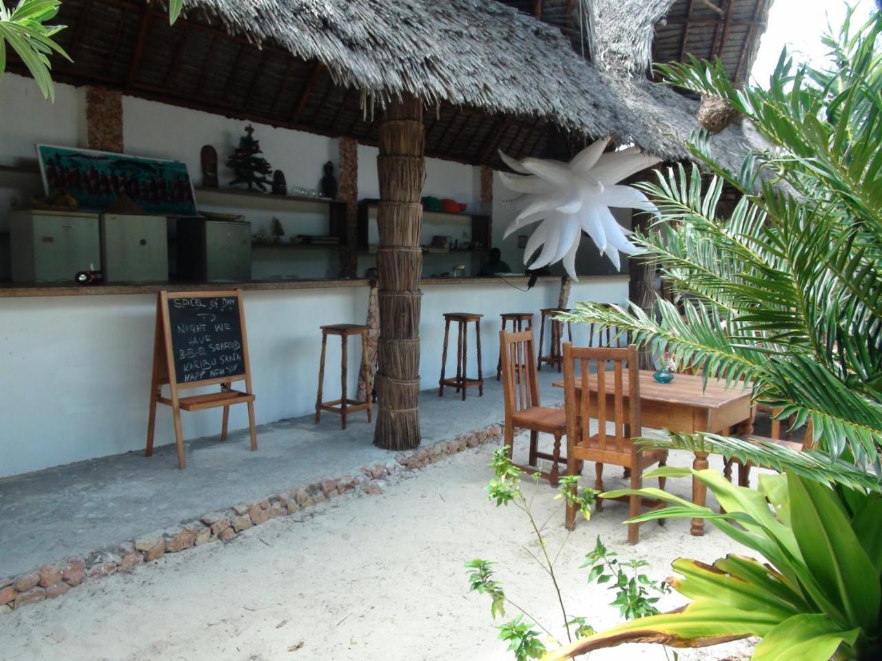 Hotel Crim Wind Freedom Jambiani  Exterior foto