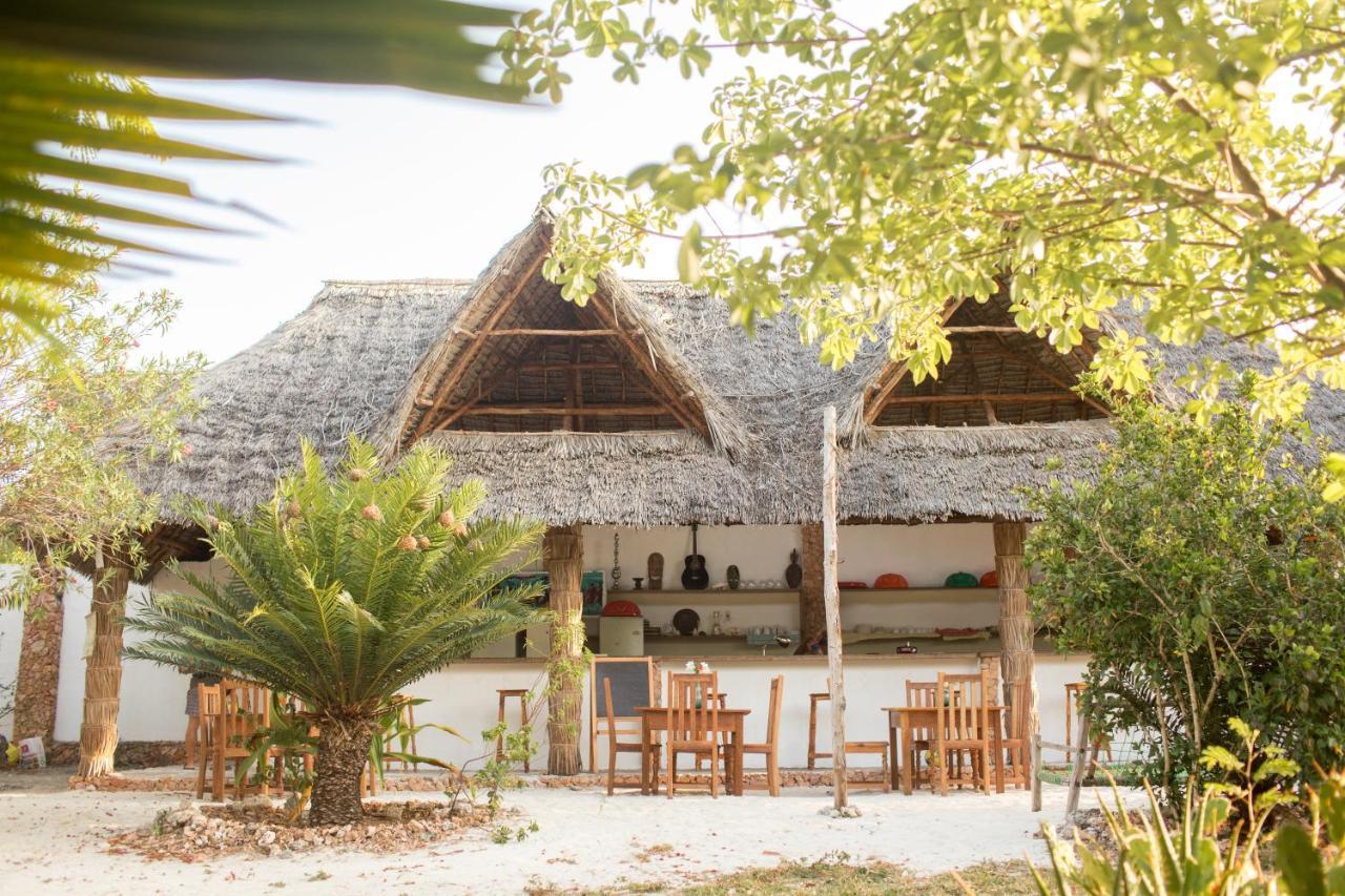 Hotel Crim Wind Freedom Jambiani  Exterior foto